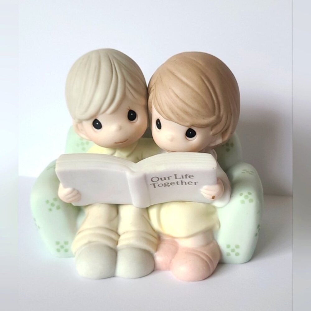 Vintage Precious Moments Book Of Love Couple Collectible Porcelain Figurine